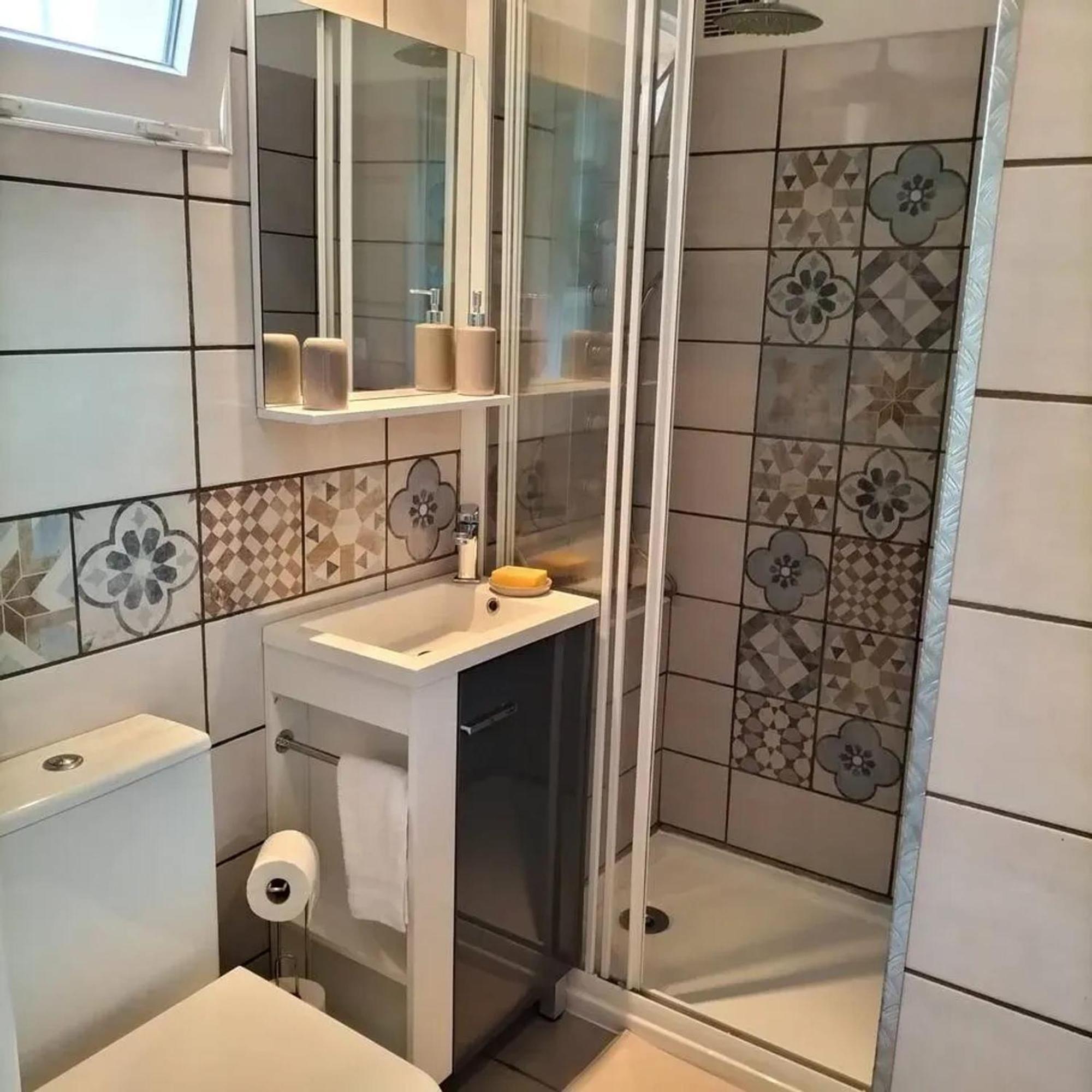 Maison Charmante A Saint-Satur Avec Jardin Et Terrasse エクステリア 写真